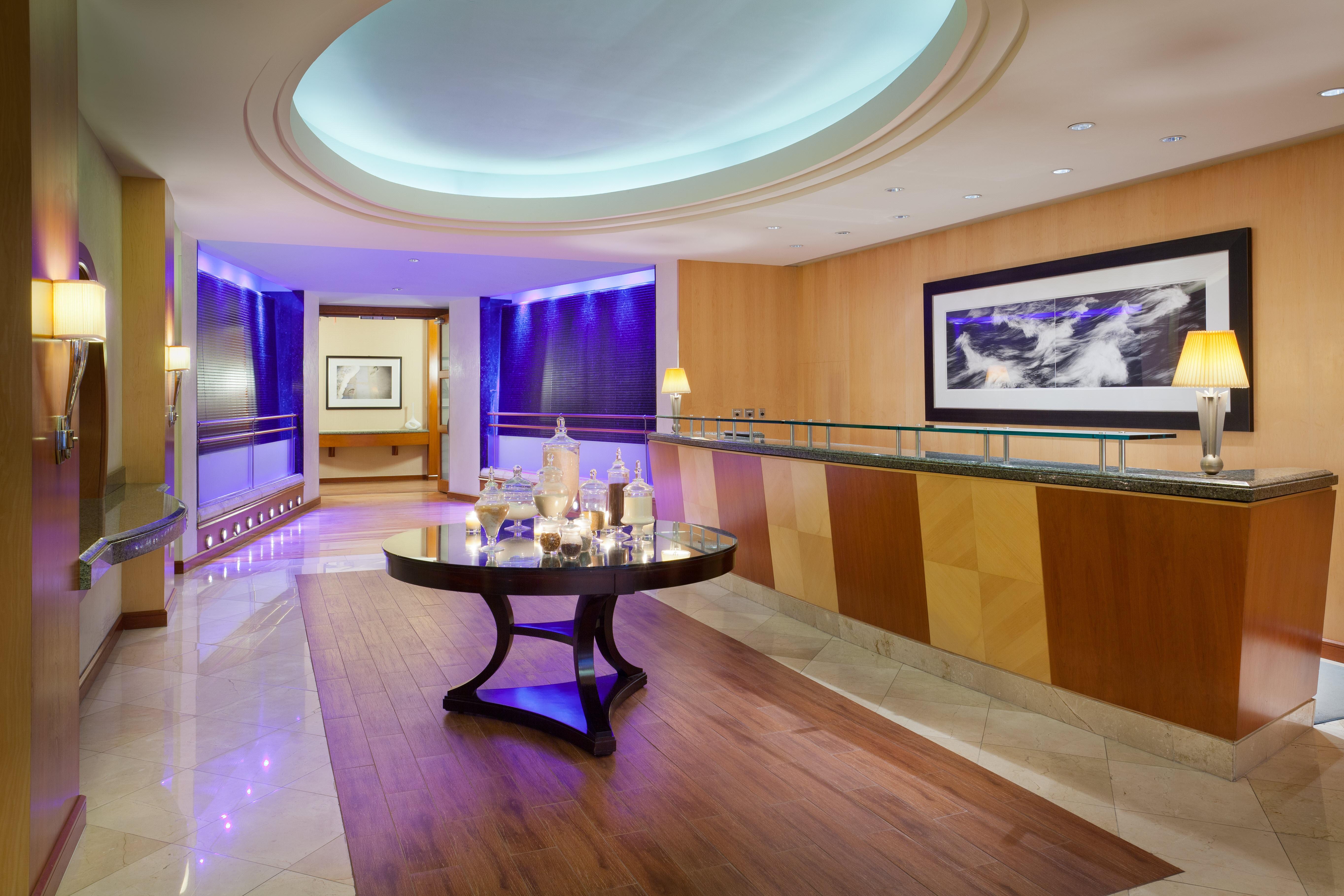 Fort Lauderdale Marriott Harbor Beach Resort & Spa Exterior photo