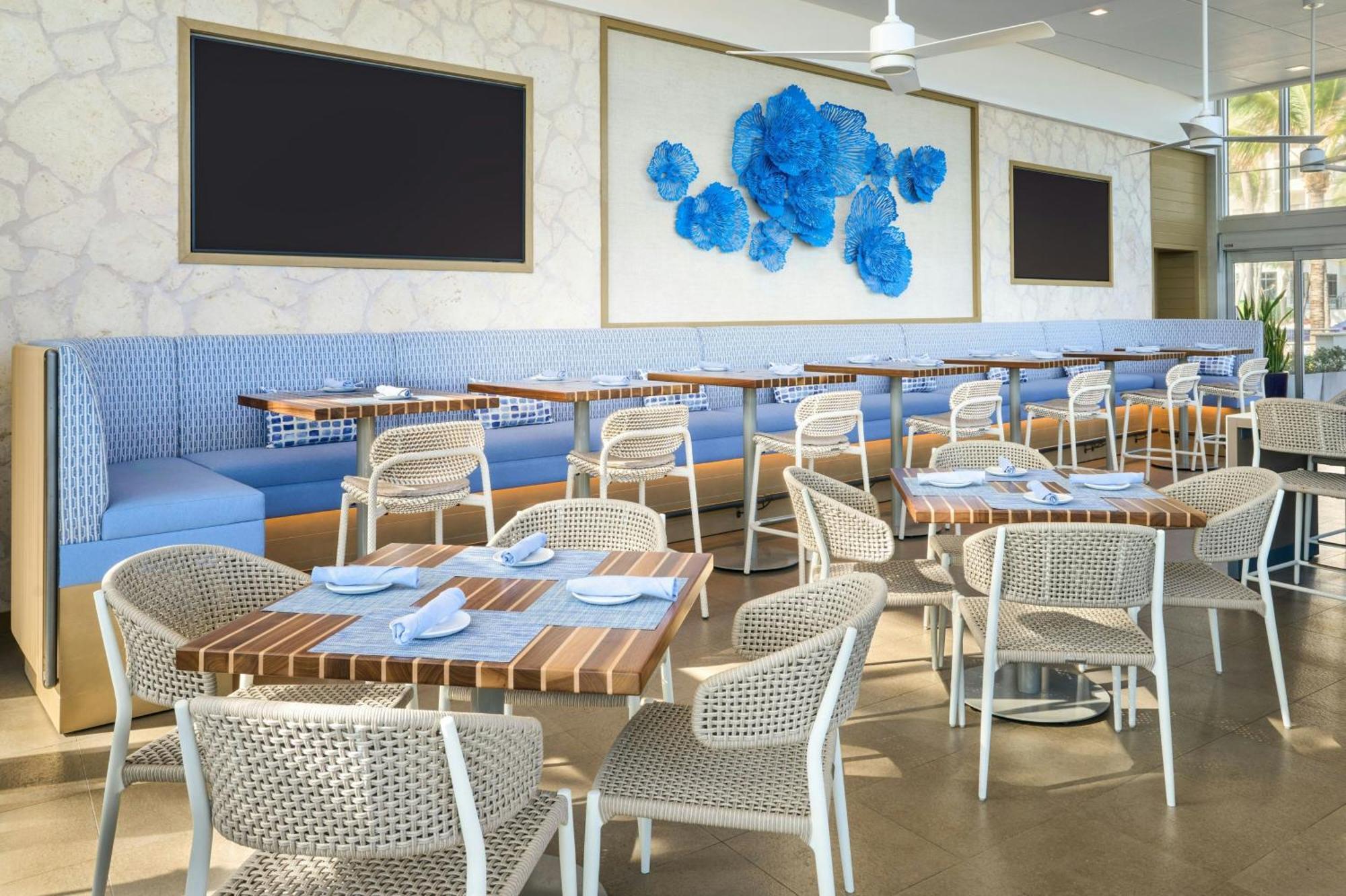 Fort Lauderdale Marriott Harbor Beach Resort & Spa Exterior photo
