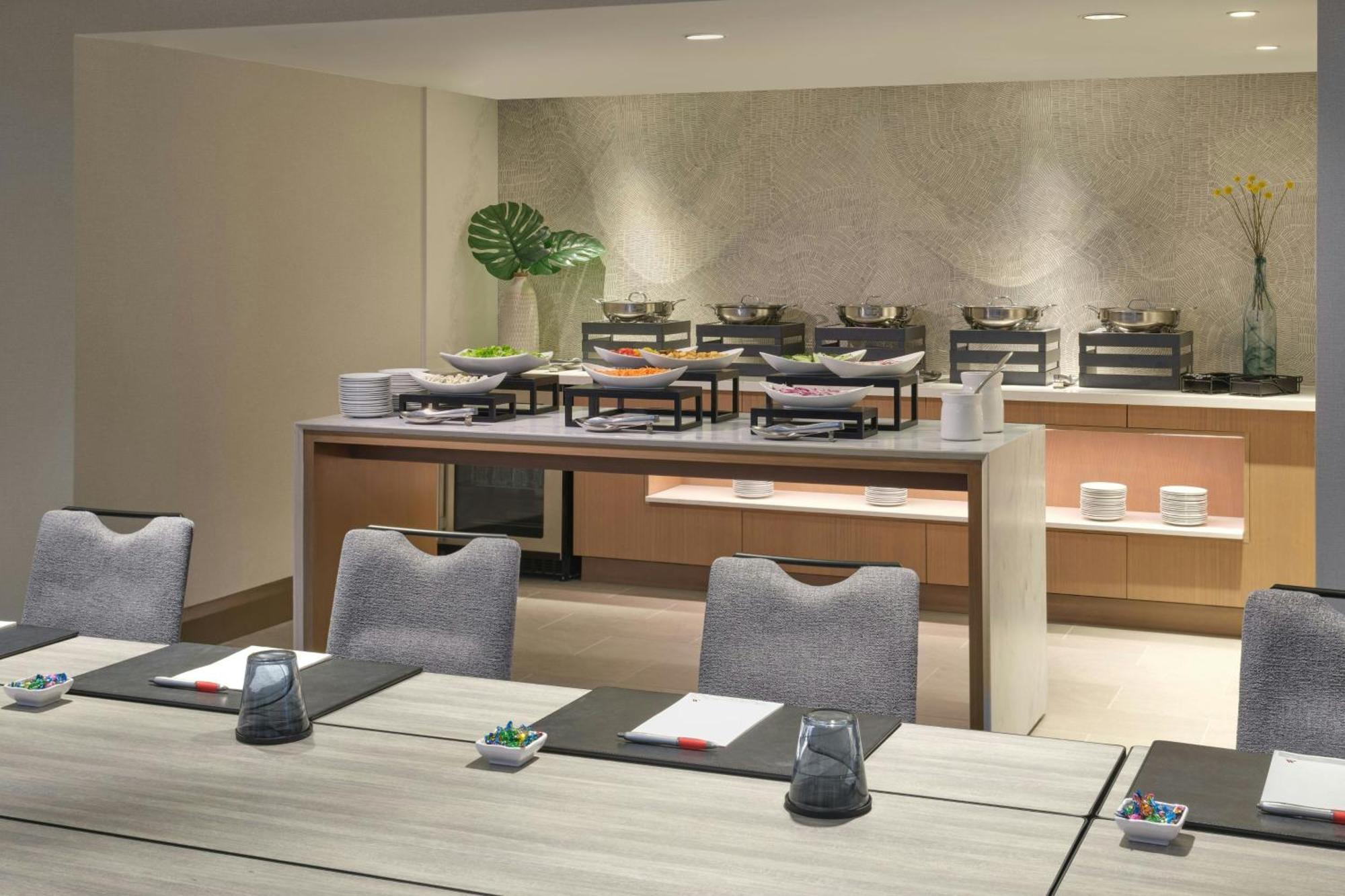 Fort Lauderdale Marriott Harbor Beach Resort & Spa Exterior photo